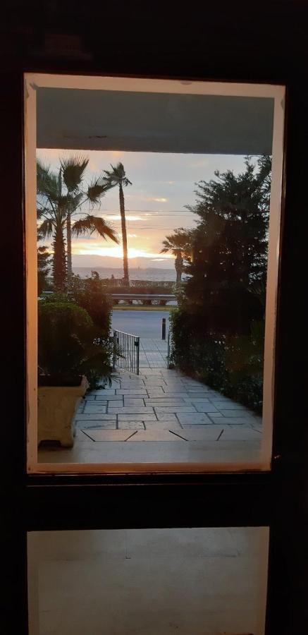 Athens Riviera Apt With Seaview, 15' To Acropolis Luaran gambar